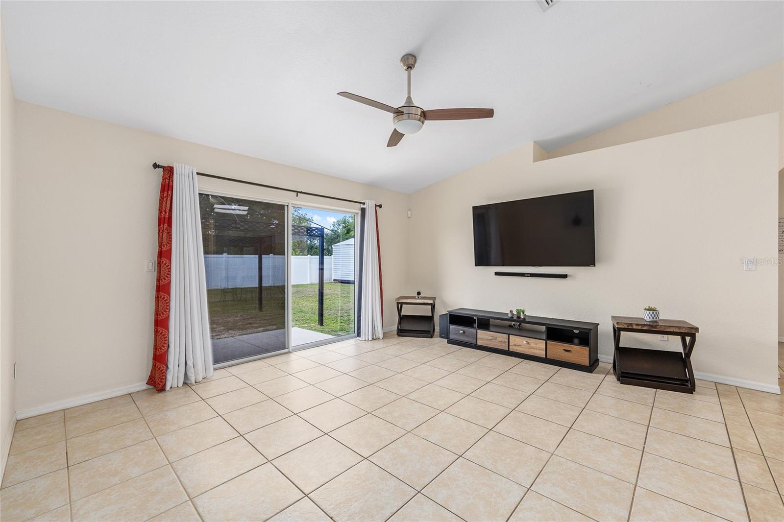 Image 8 of 48 For 6568 129th Lane