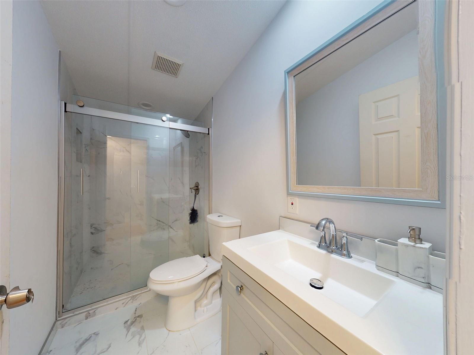 Image 20 of 52 For 13120 90th Street