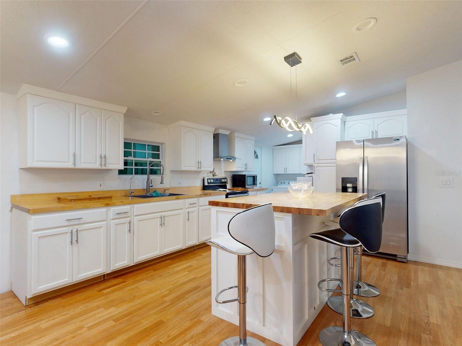 Image 7 of 52 For 13120 90th Street