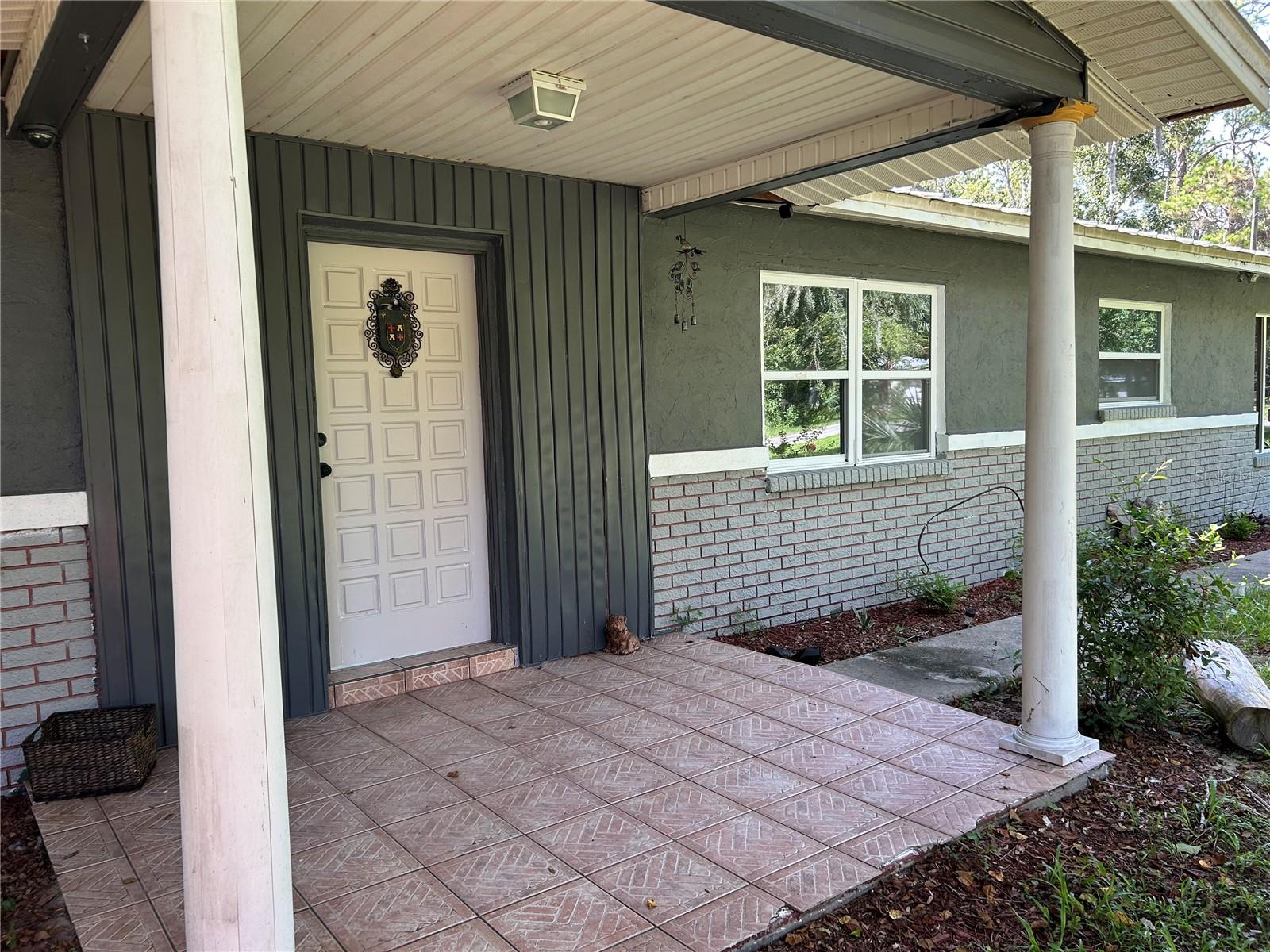 Listing photo id 15 for 8460 Ira Martin Avenue