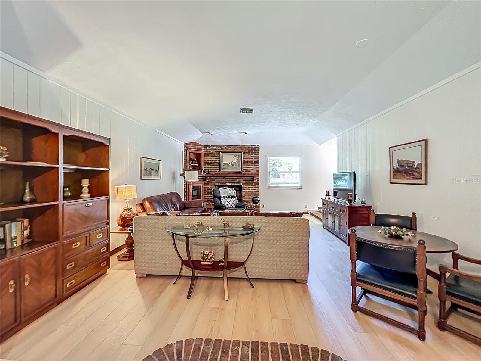 Image 11 of 61 For 2380 97th Place