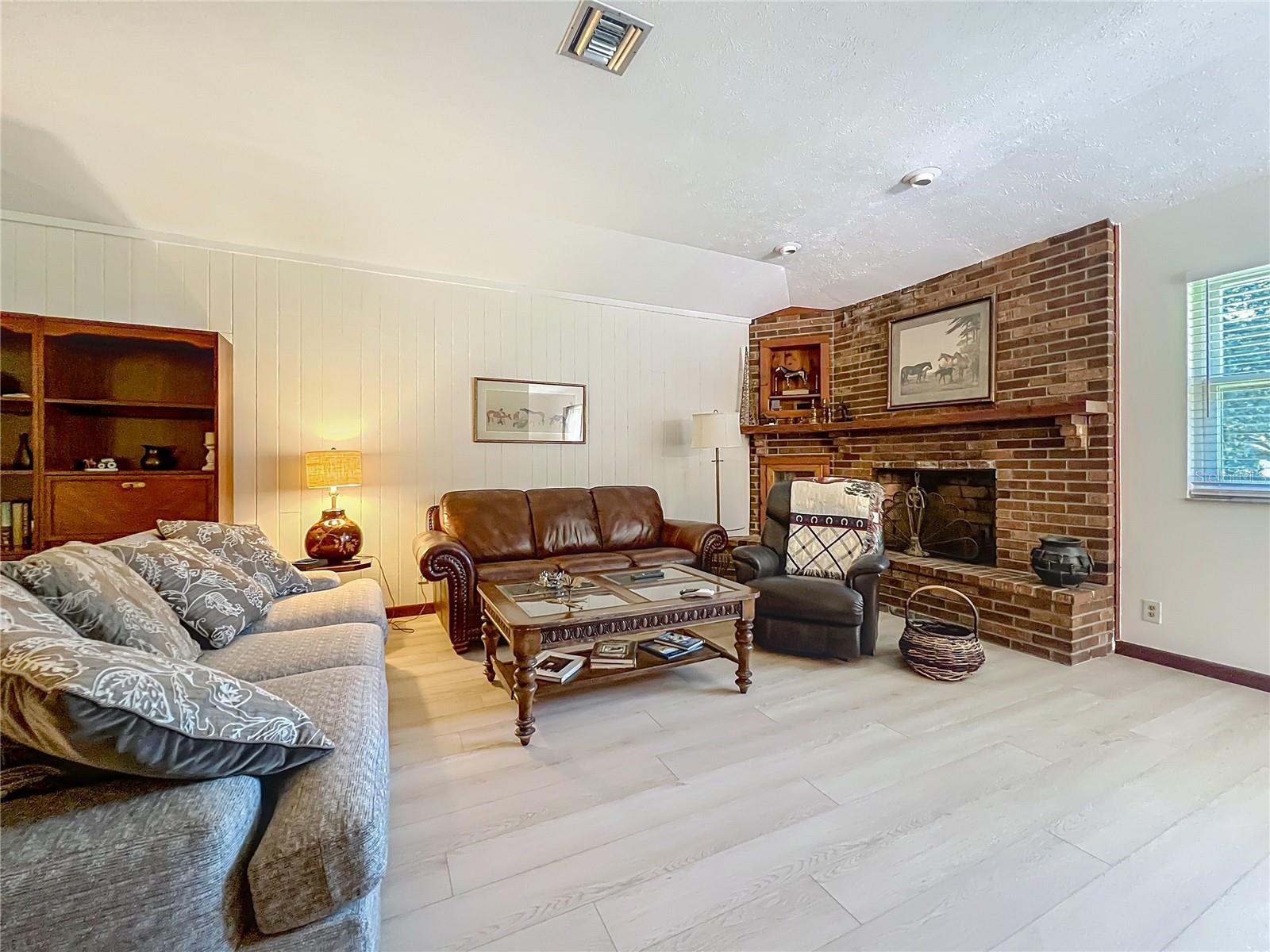 Image 13 of 61 For 2380 97th Place