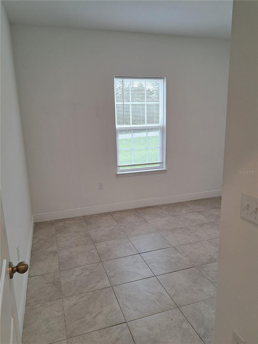 Image 15 of 39 For 16558 30th Terrace Road