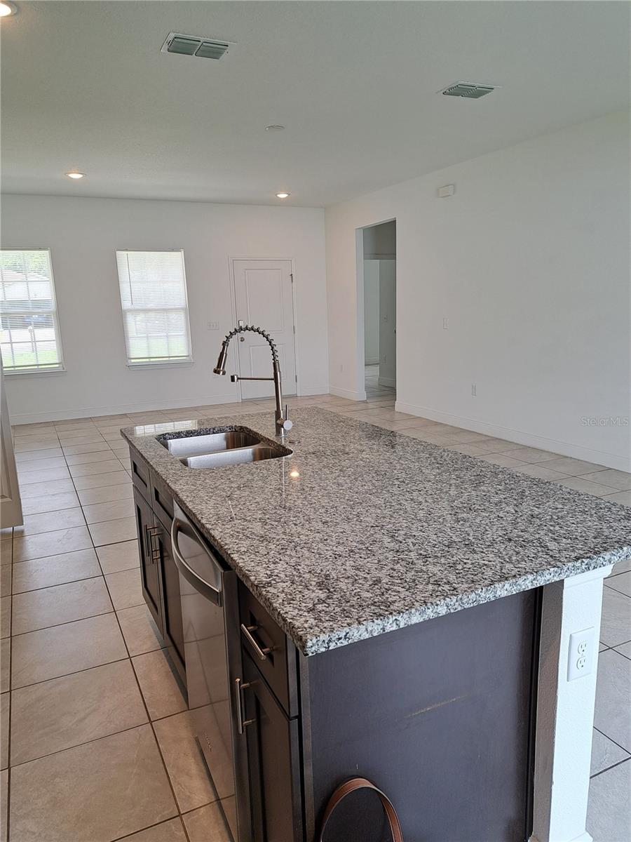 Image 20 of 39 For 16558 30th Terrace Road