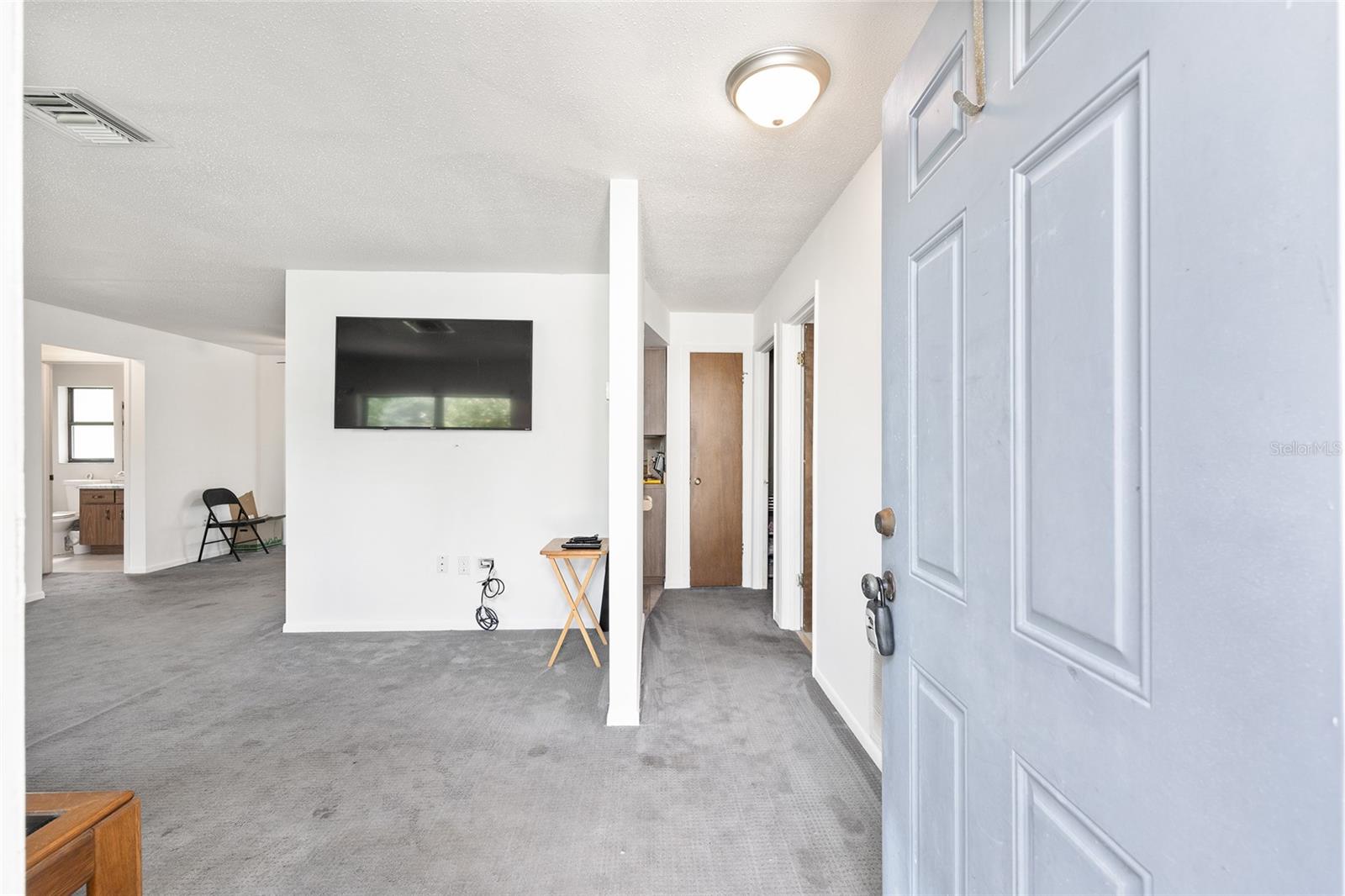 Image 6 of 29 For 8160 202nd Avenue