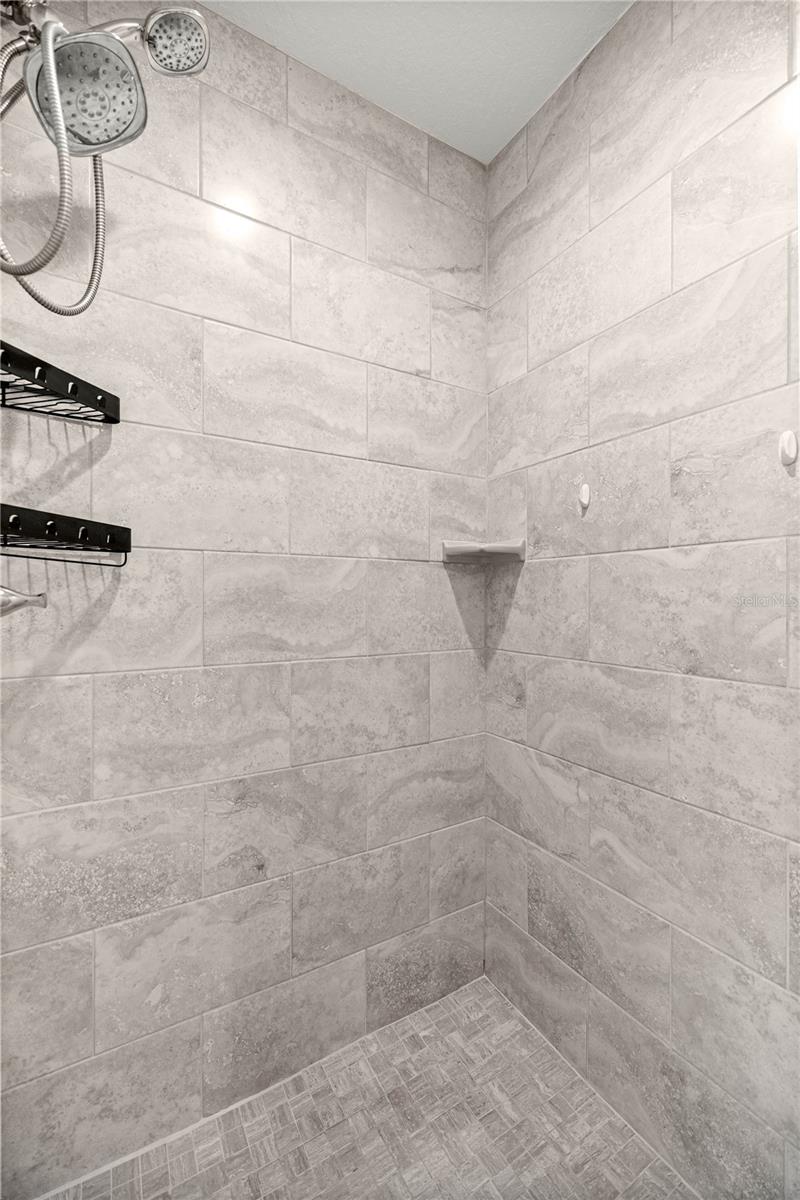 Image 18 of 34 For 20245 77th Street