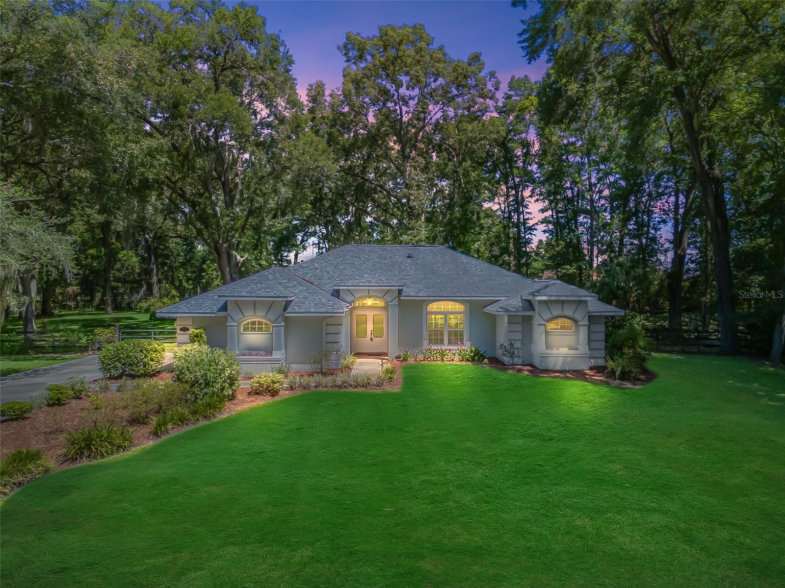 Details for 2049 111th Loop, OCALA, FL 34475