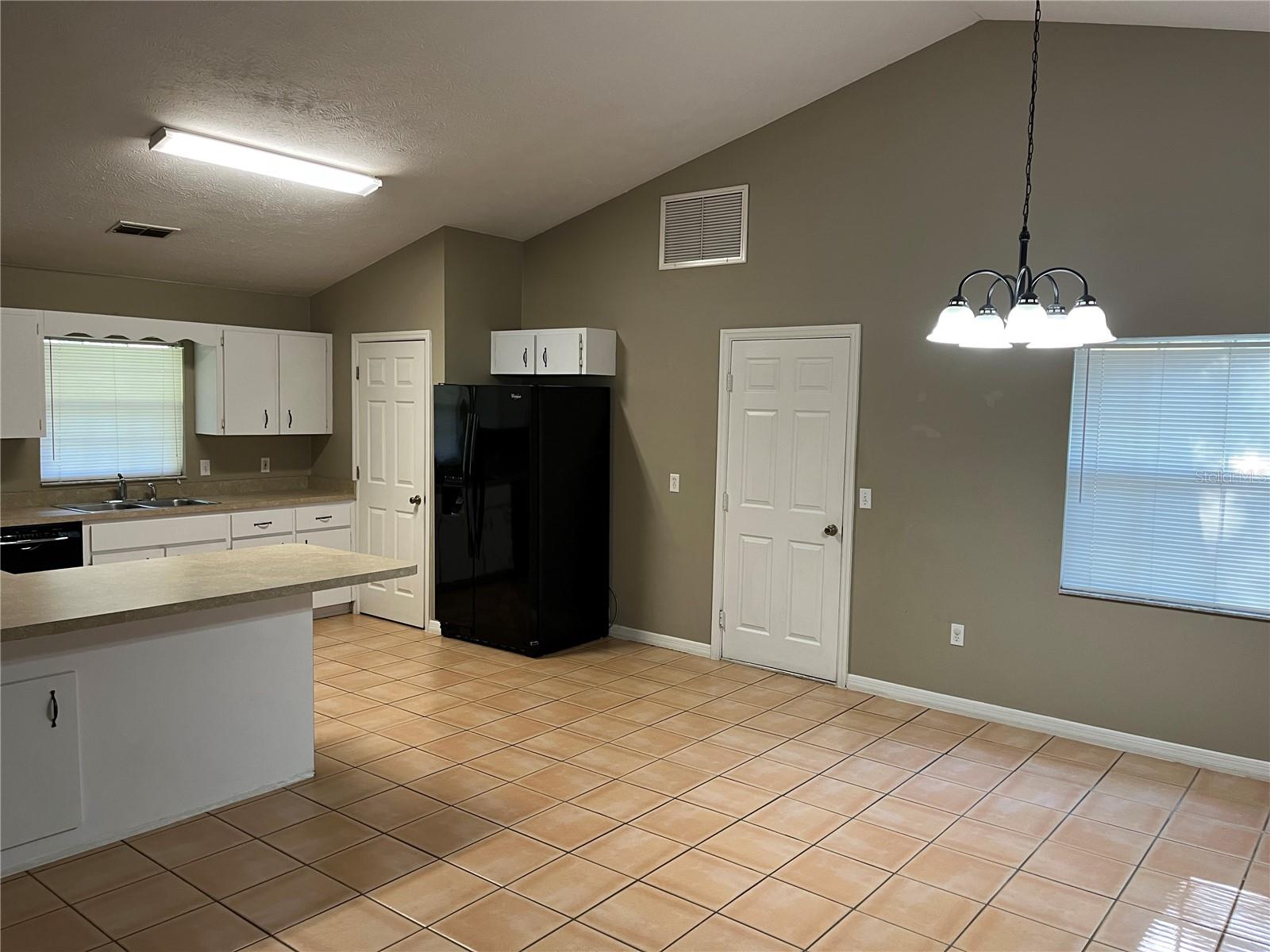 Image 5 of 14 For 6060 5th Place