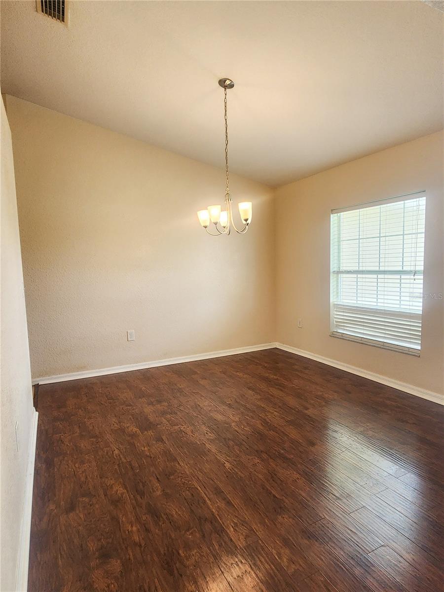 Image 11 of 41 For 9907 54th Avenue