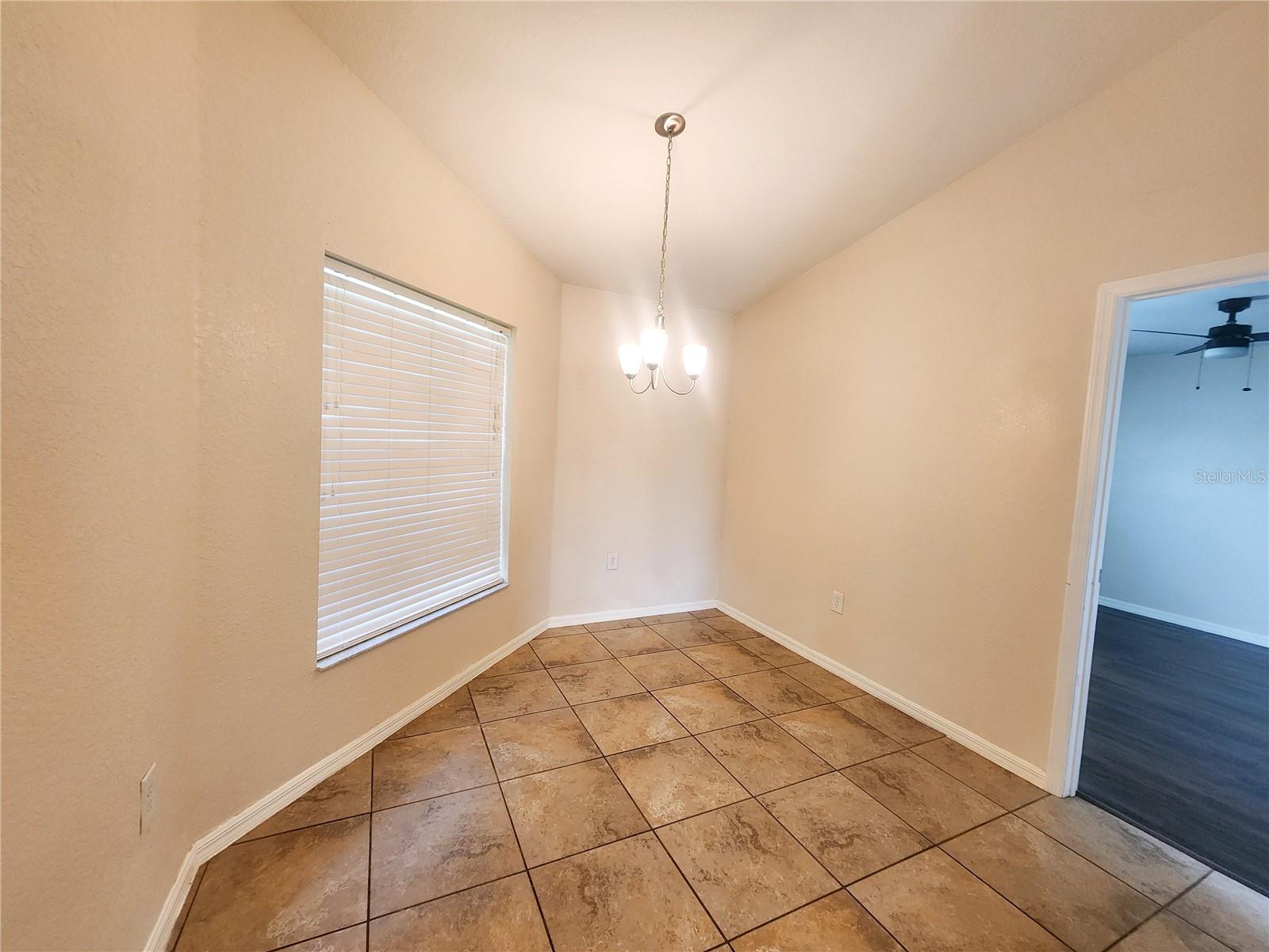 Image 18 of 41 For 9907 54th Avenue