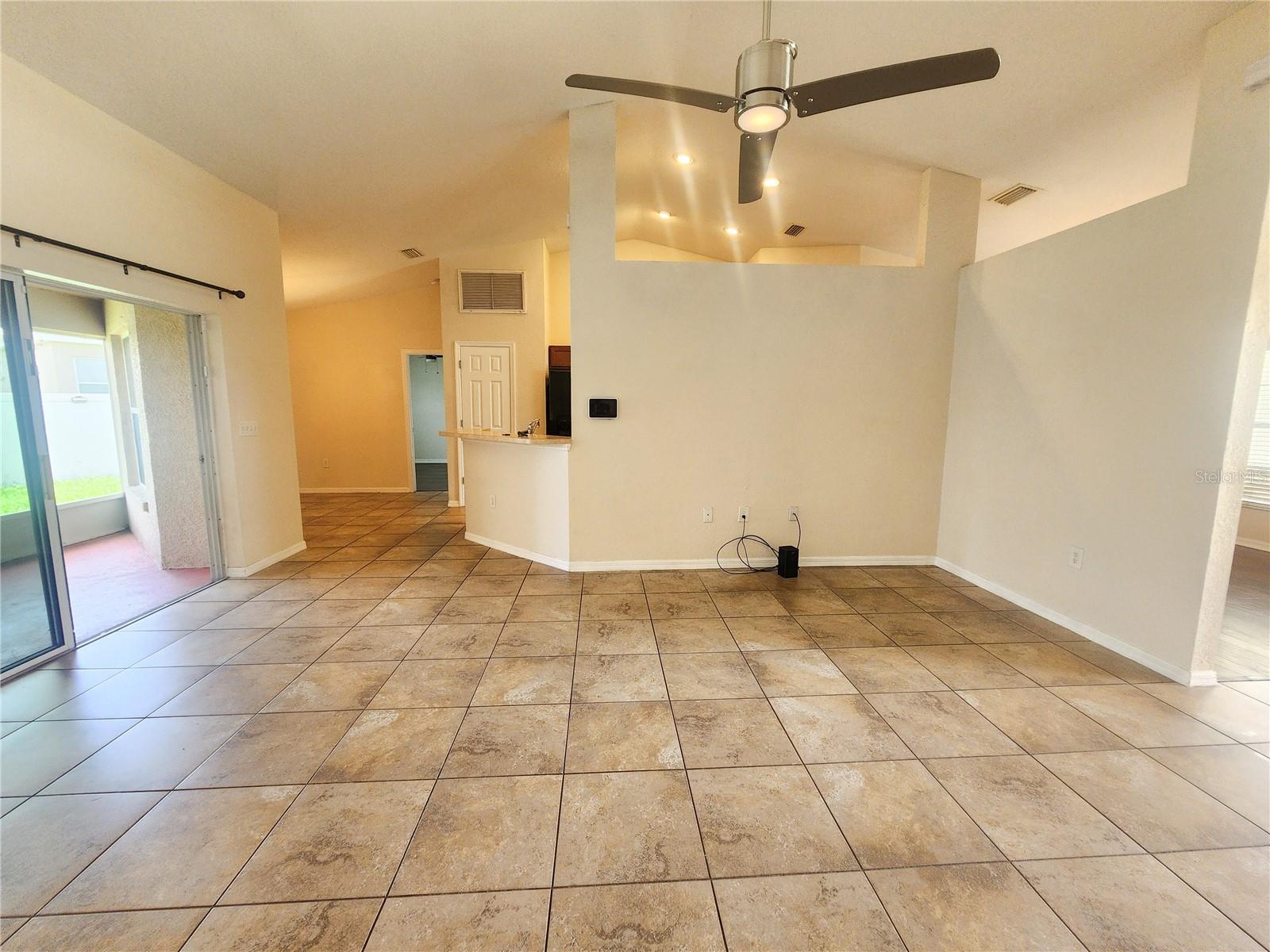 Image 8 of 41 For 9907 54th Avenue