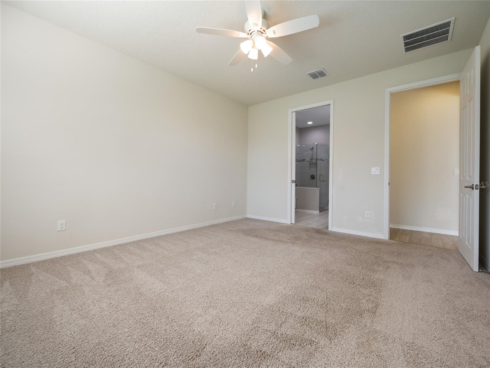 Image 18 of 62 For 9794 63rd Loop