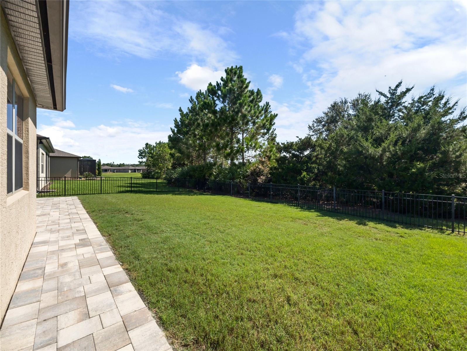 Image 61 of 62 For 9794 63rd Loop