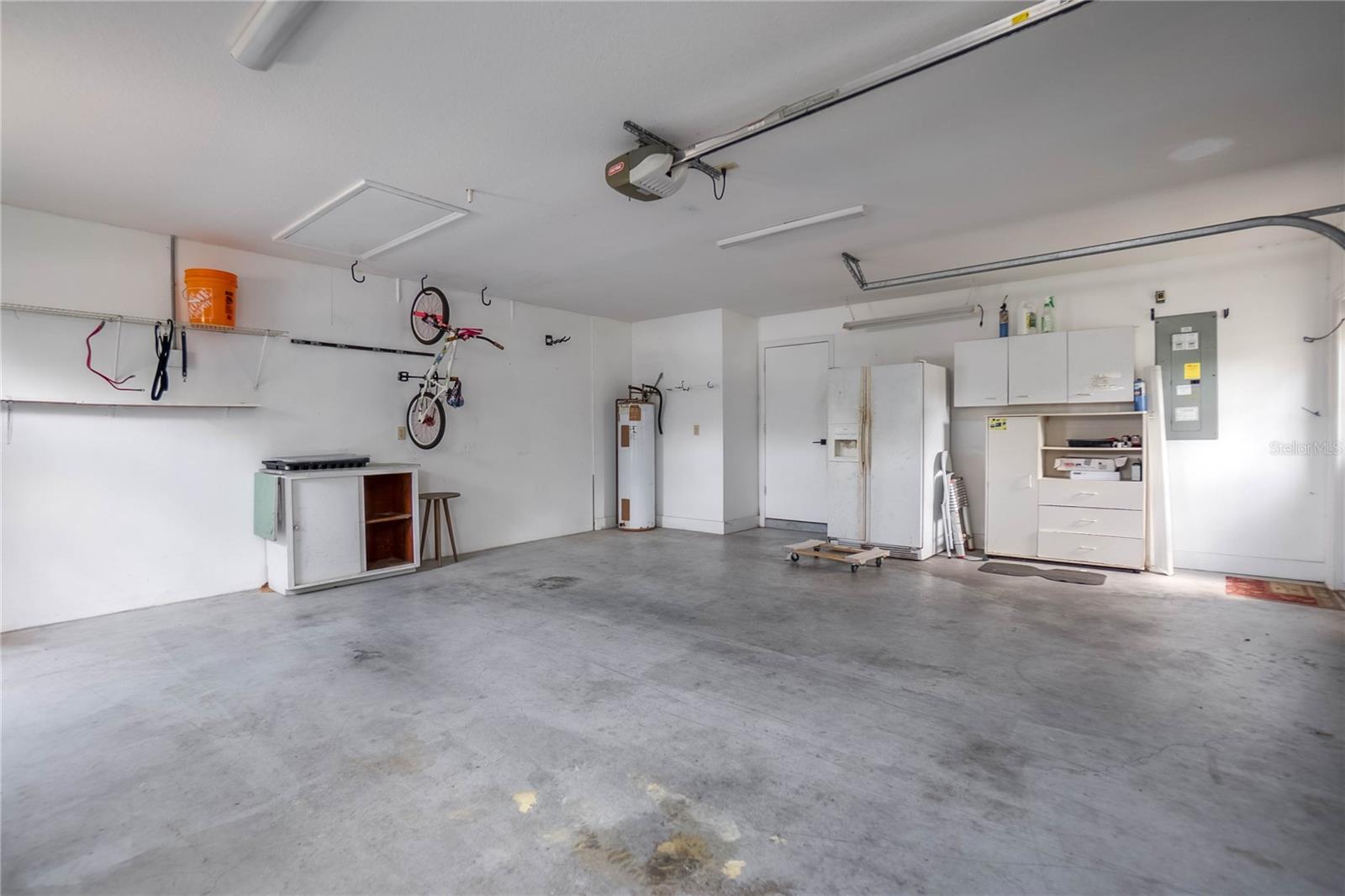 Listing photo id 37 for 1508 Marlborough Loop