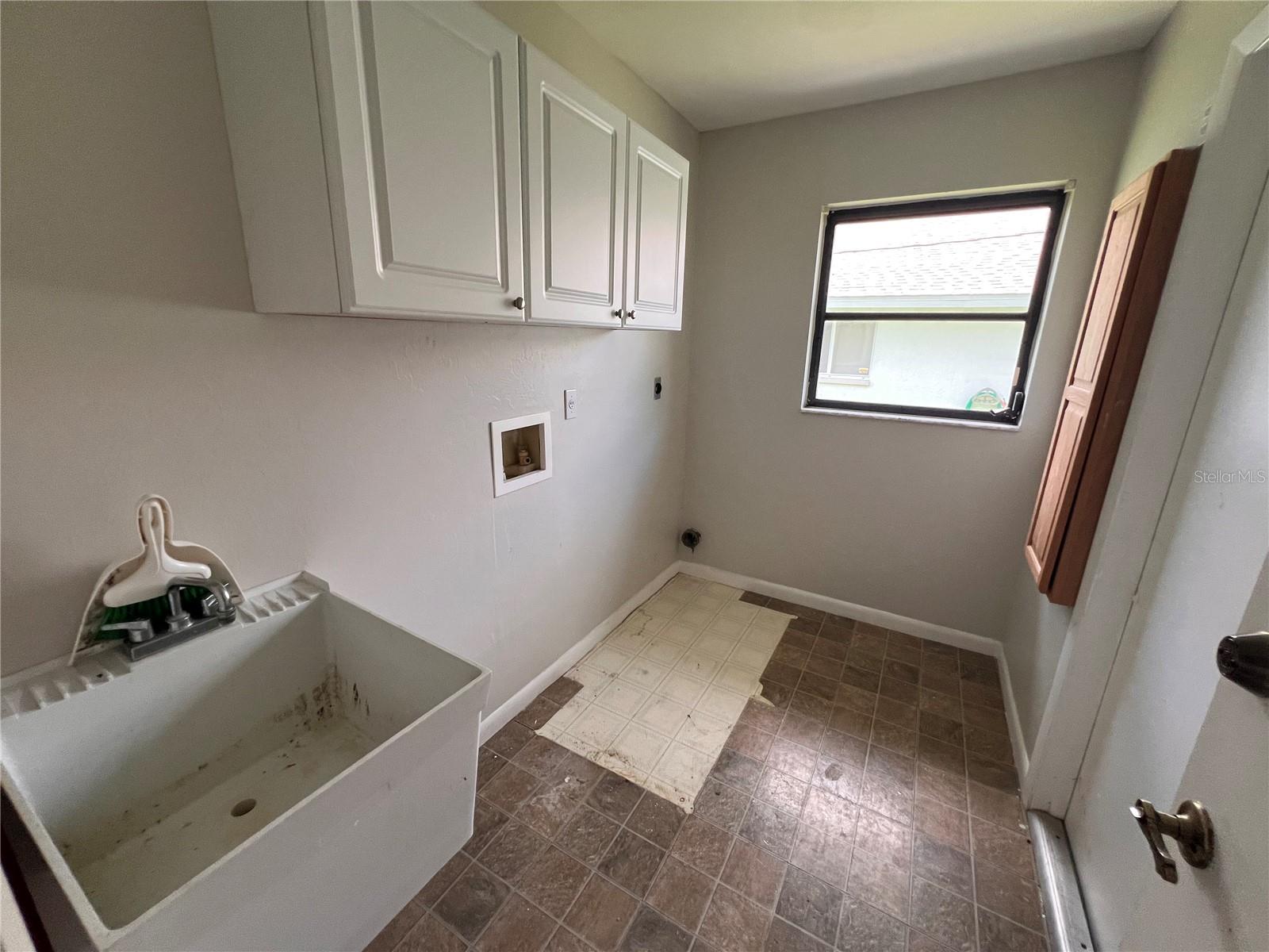 Image 17 of 17 For 3414 6th Avenue