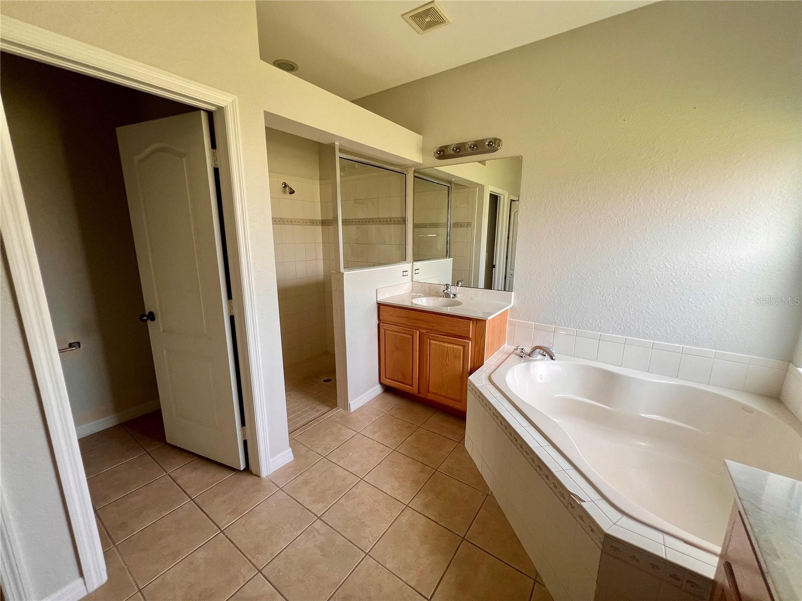 Image 16 of 20 For 3283 Hampton Boulevard