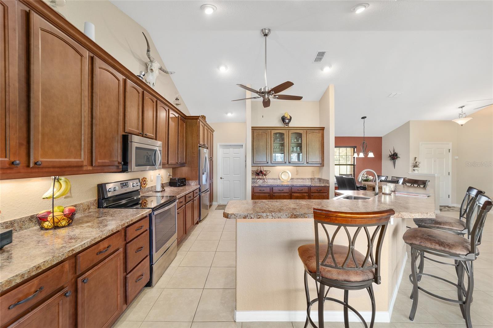 Image 6 of 44 For 2329 165th Street