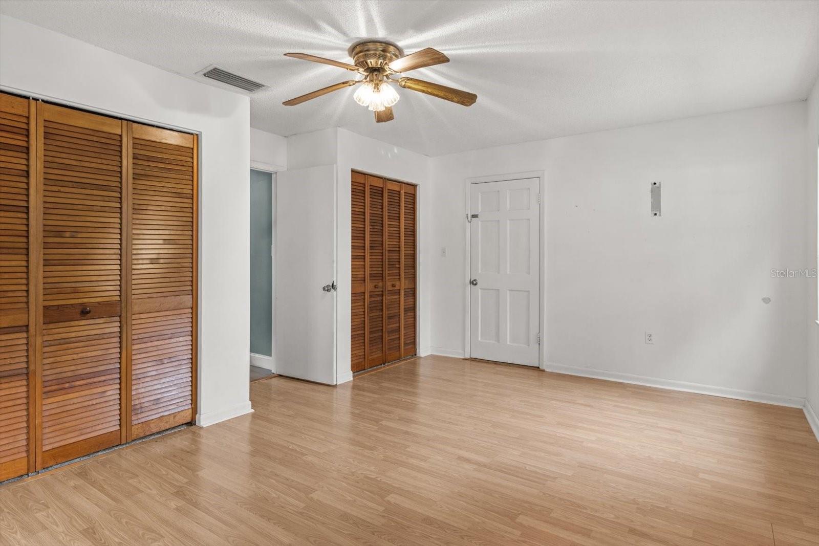 Image 17 of 46 For 4015 15th Street