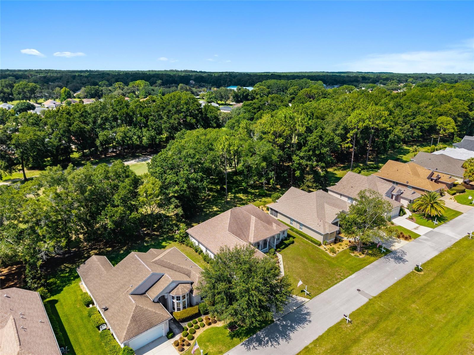 Image 18 of 67 For 11031 Sw 69th Cir