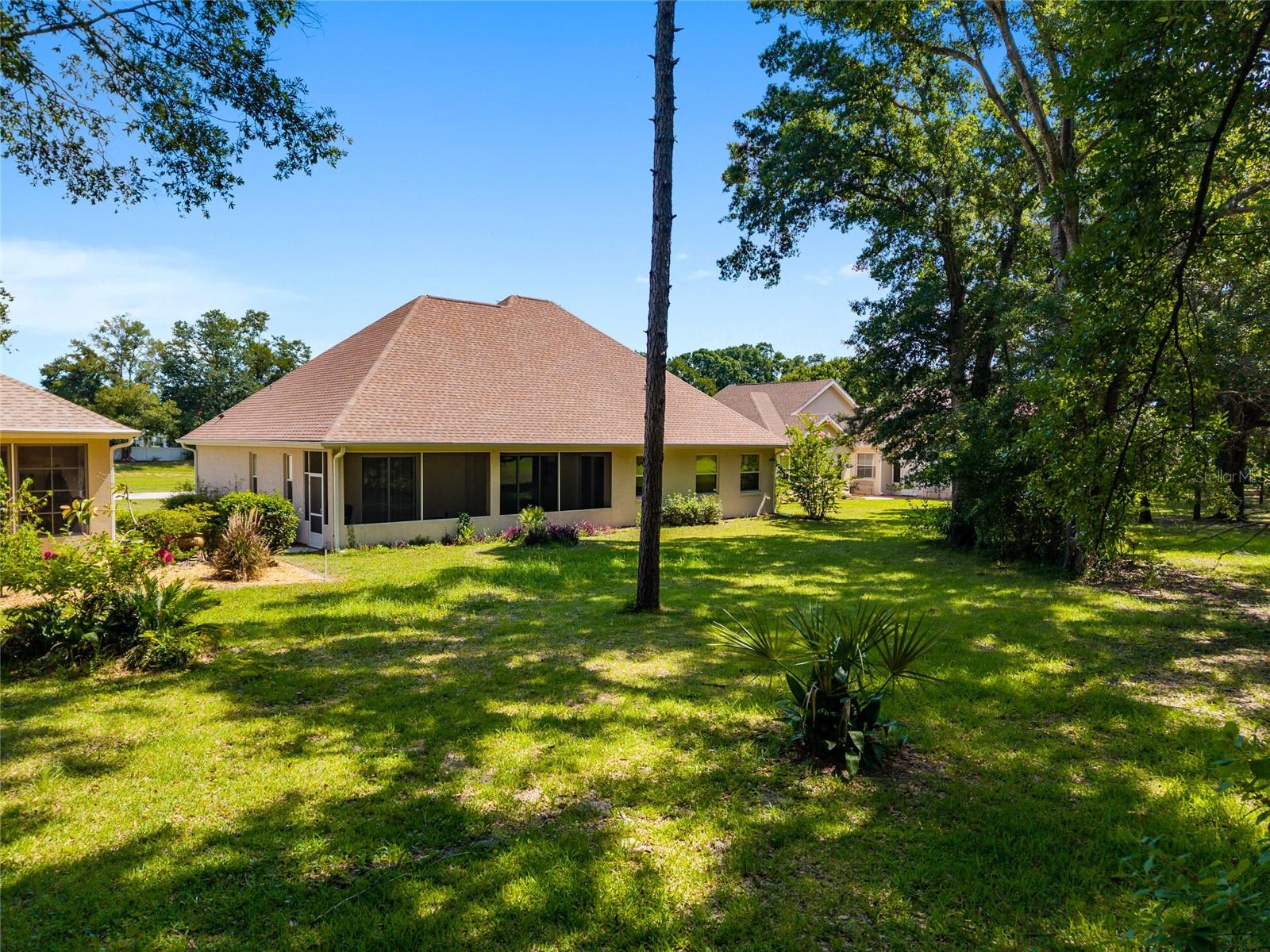 Image 4 of 67 For 11031 Sw 69th Cir
