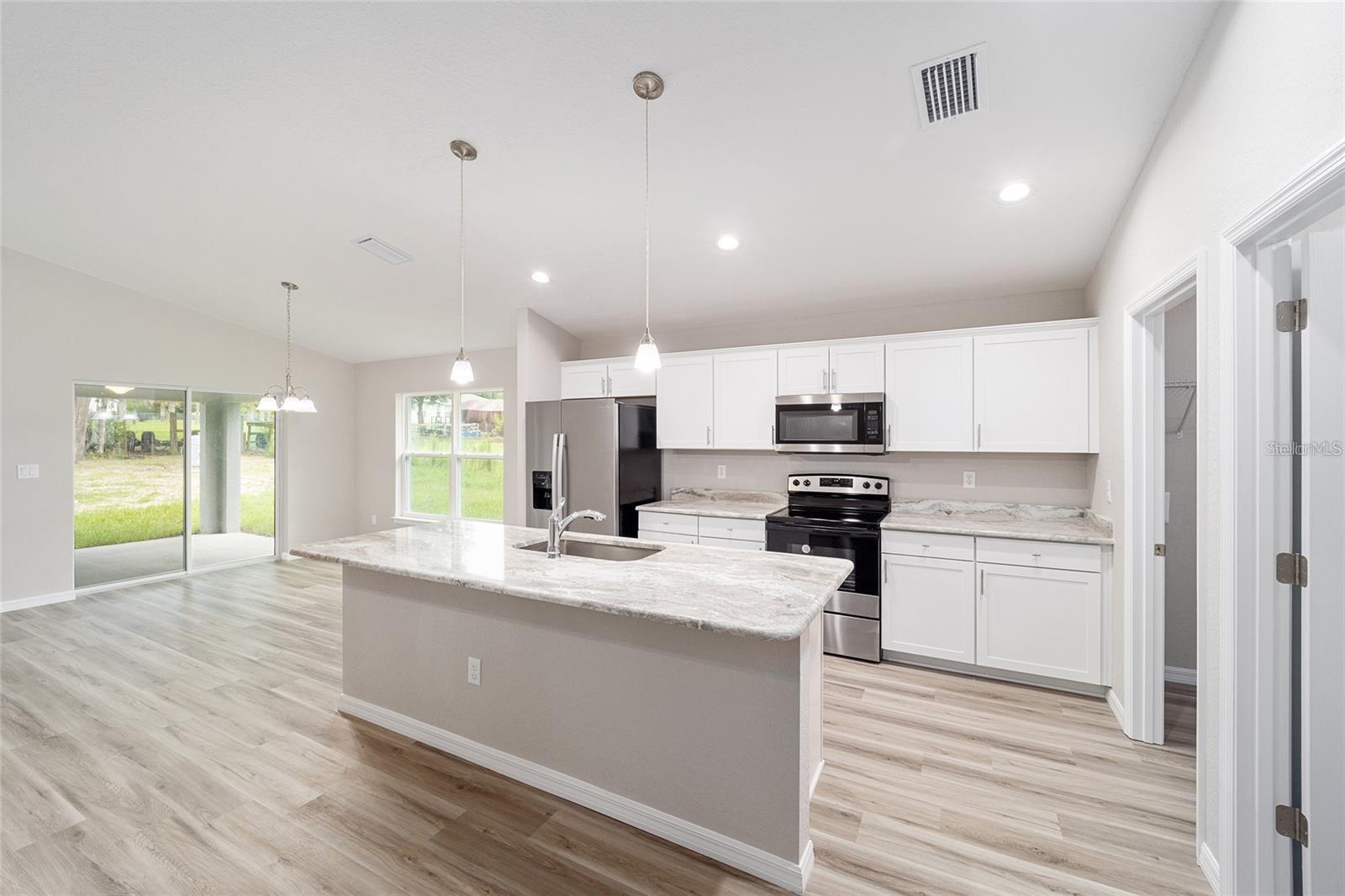 Image 3 of 27 For 14888 106th Avenue