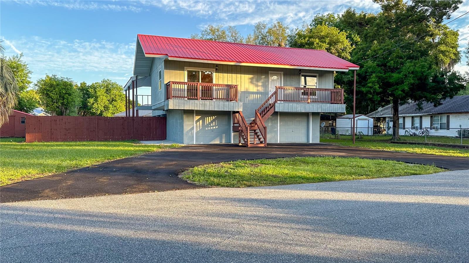 Details for 1118 Cr 440  , LAKE PANASOFFKEE, FL 33538