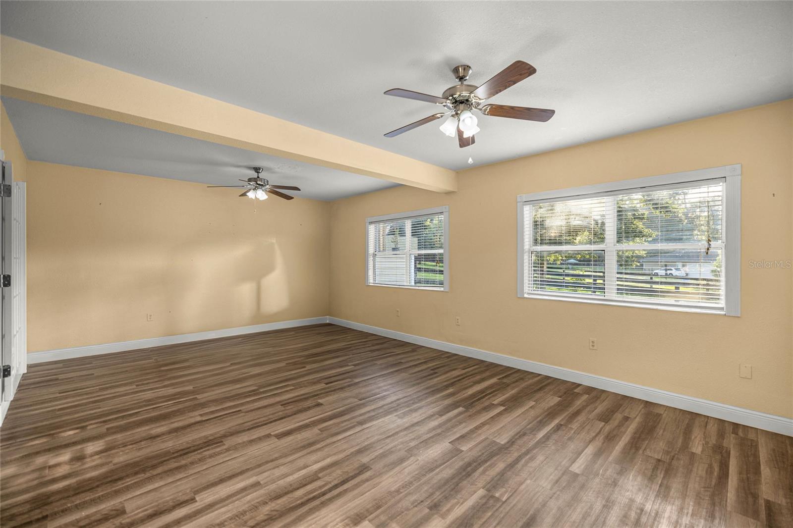 Image 12 of 70 For 2401 26th Street