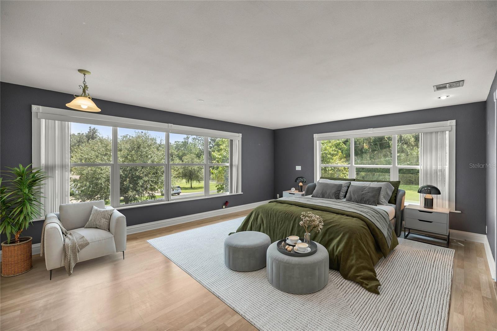 Image 33 of 70 For 2401 26th Street