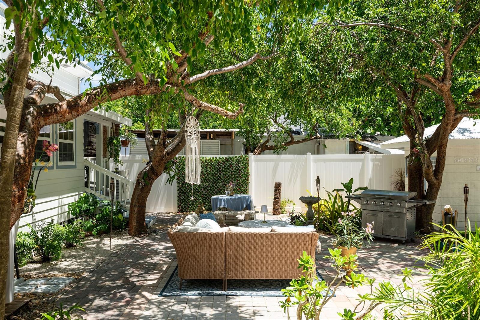 Image 66 of 95 For 7 Barcelona Drive