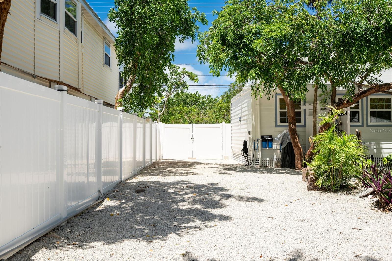 Image 72 of 95 For 7 Barcelona Drive