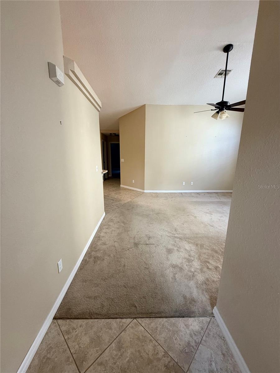Listing photo id 1 for 2309 18th Circle