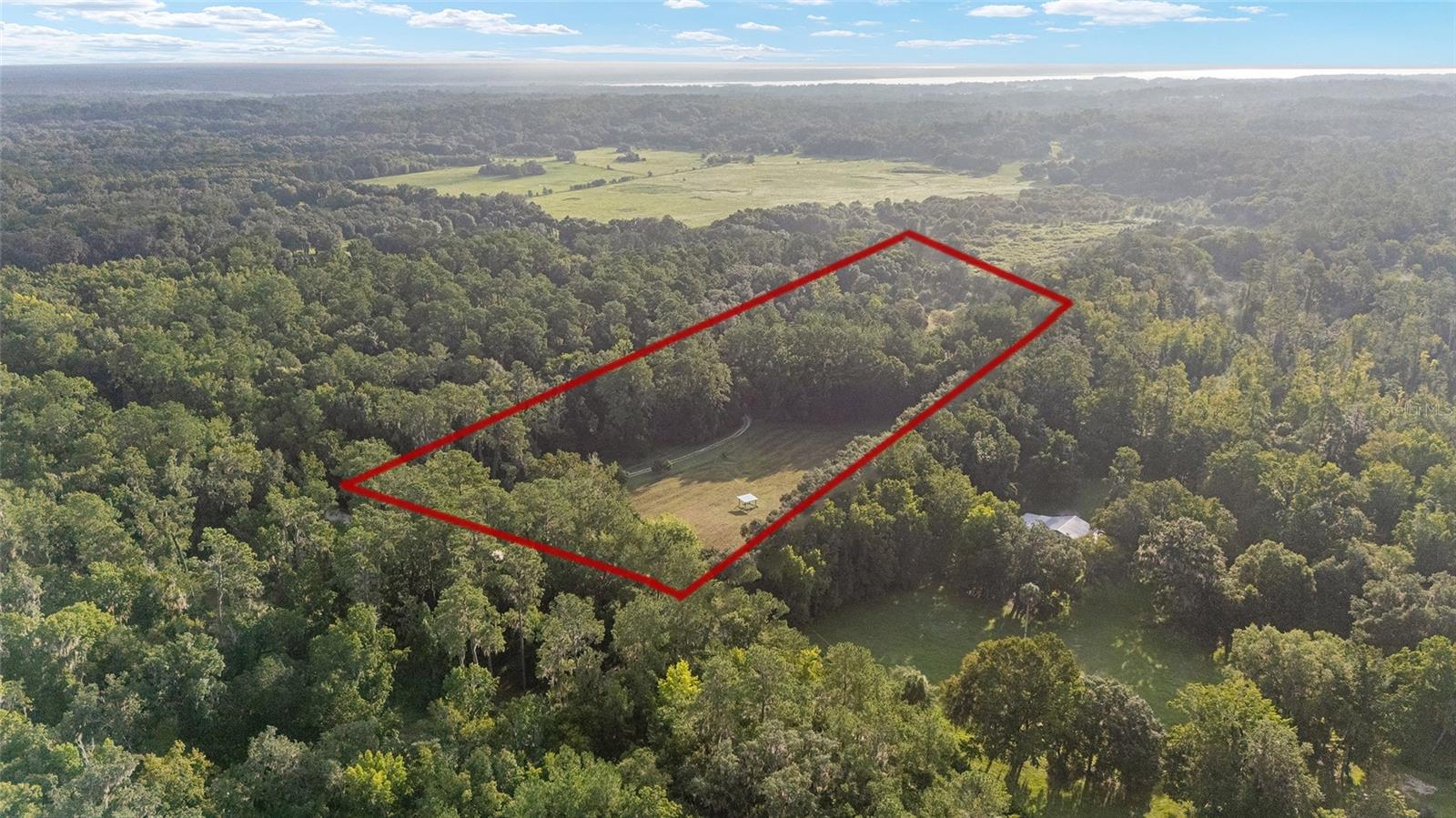 Image 76 of 96 For 22157 87th Avenue Road