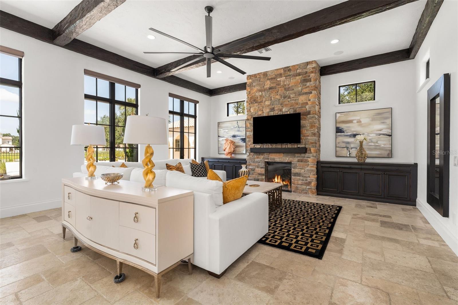 Listing photo id 17 for 12345 140th Loop