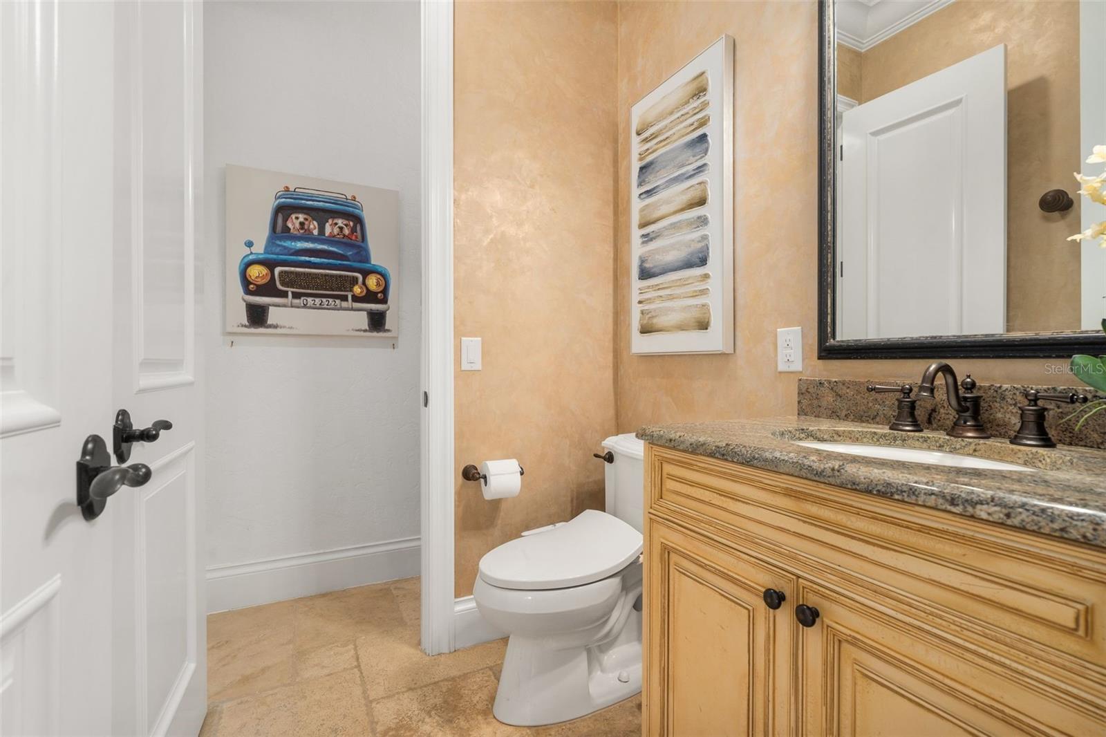 Listing photo id 44 for 12345 140th Loop