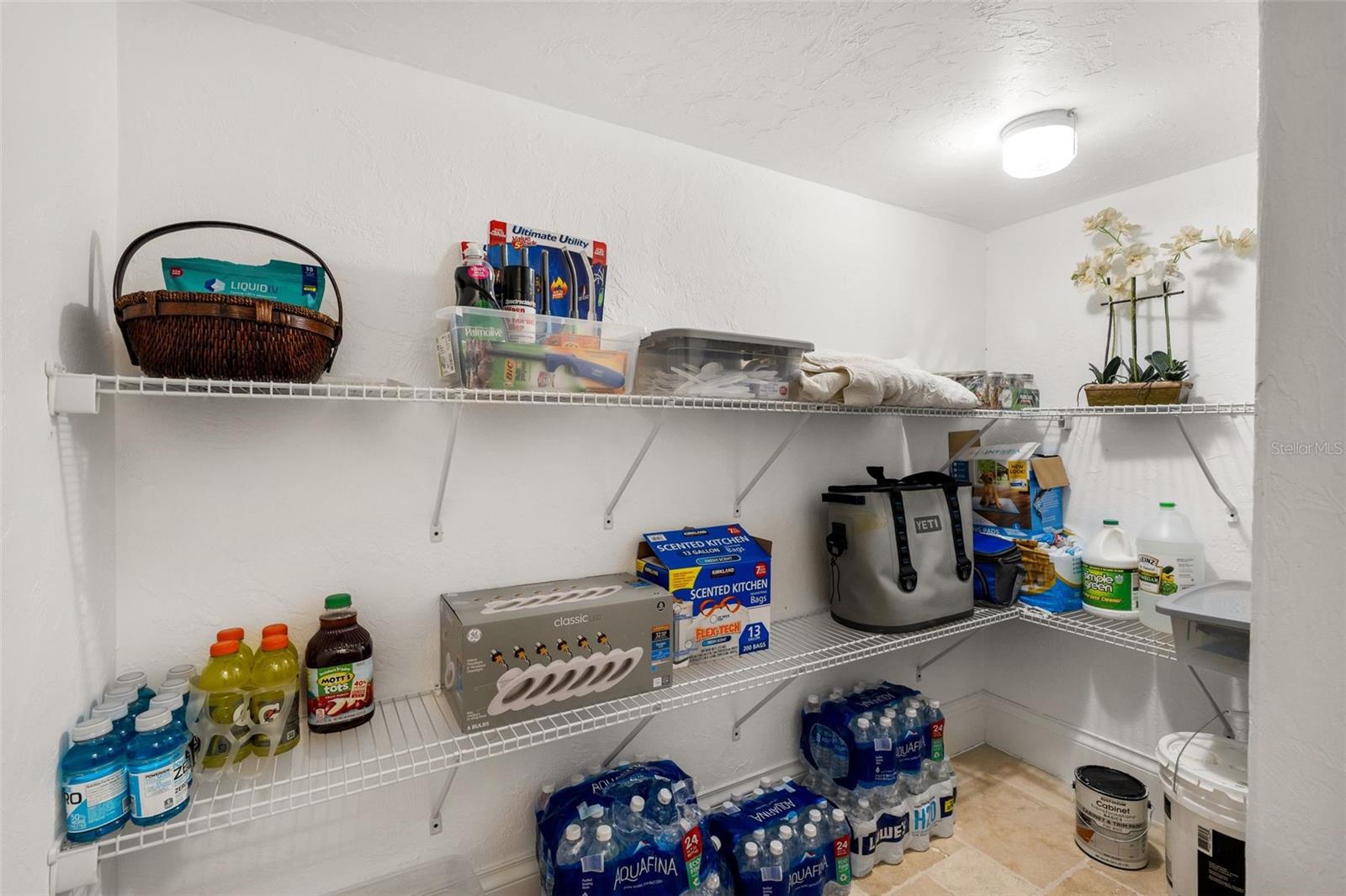 Listing photo id 45 for 12345 140th Loop
