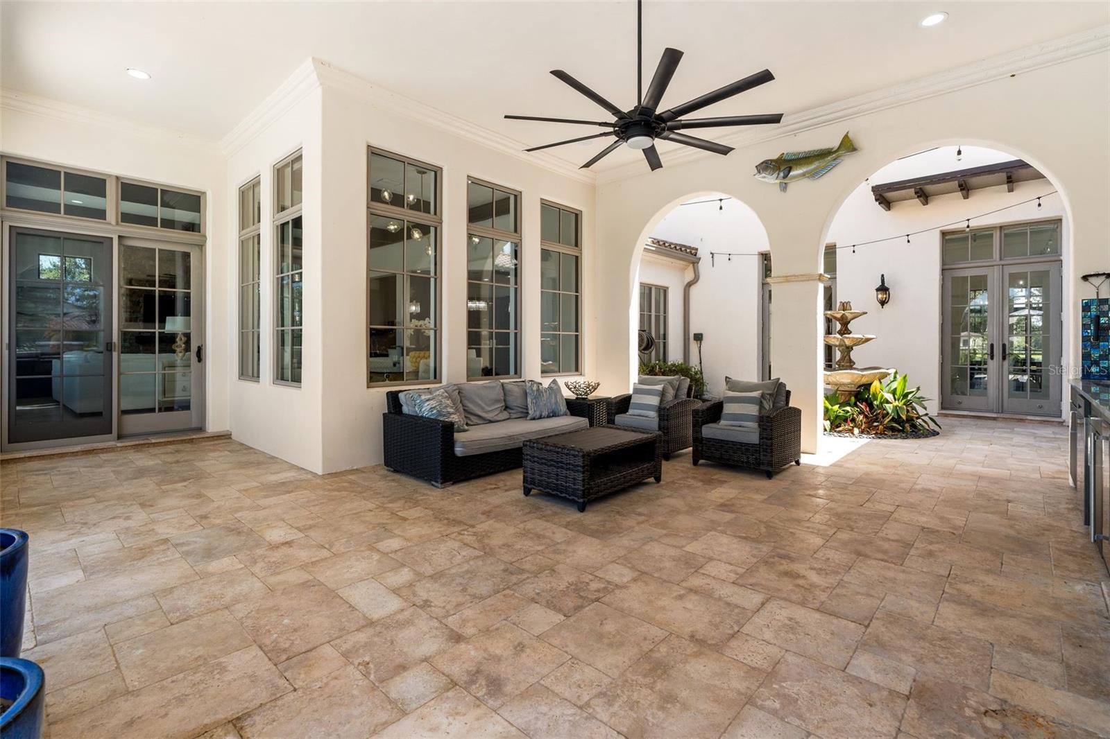 Listing photo id 48 for 12345 140th Loop