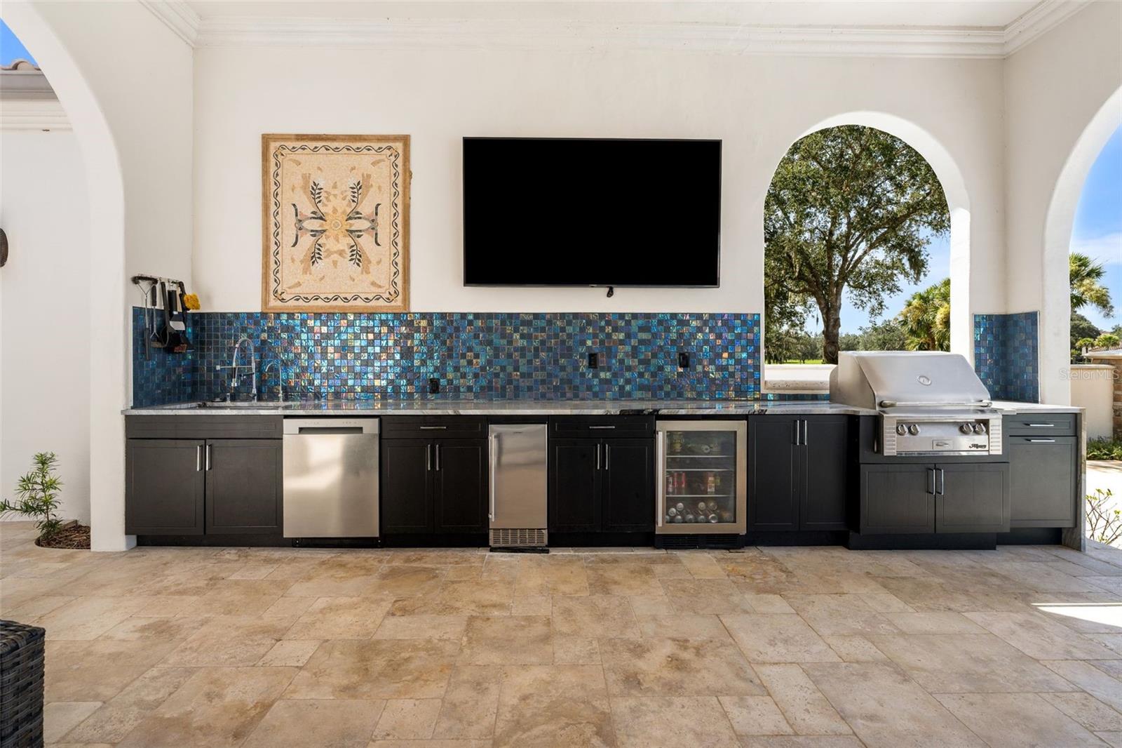 Listing photo id 49 for 12345 140th Loop