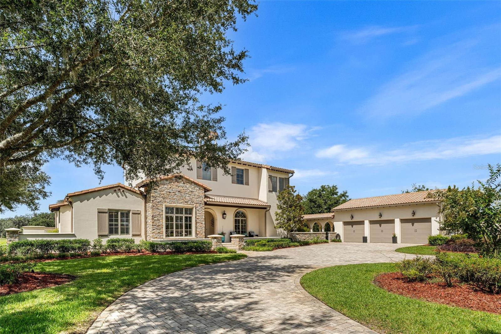 Listing photo id 5 for 12345 140th Loop