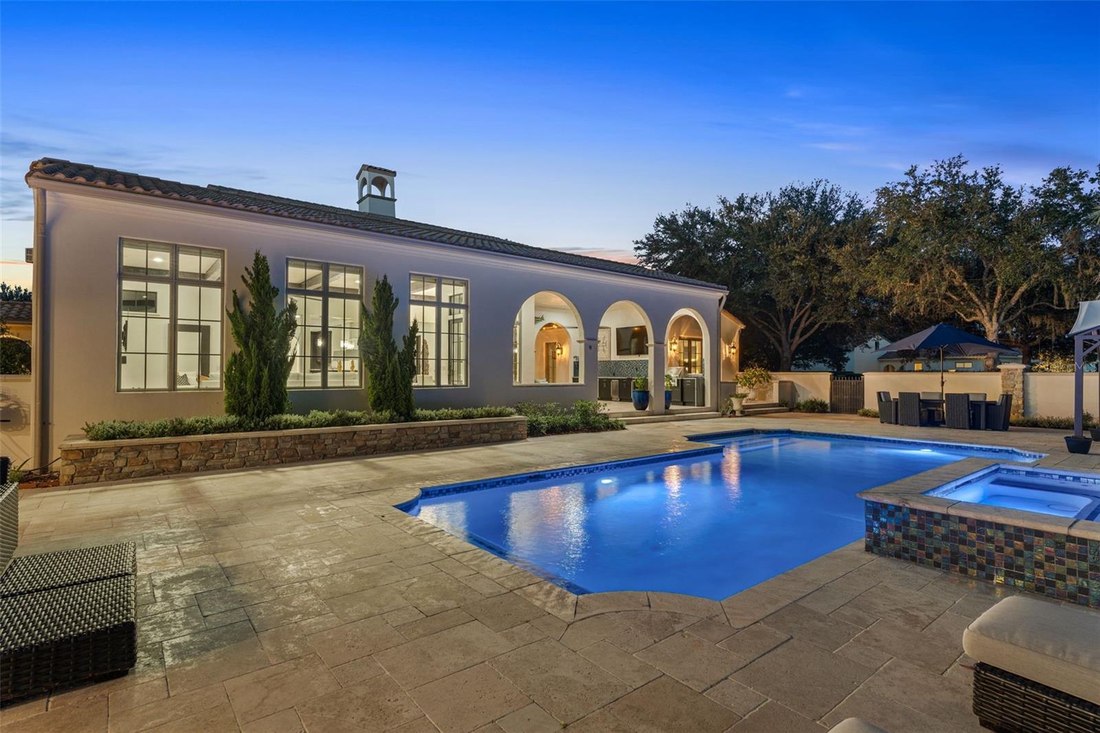 Listing photo id 75 for 12345 140th Loop