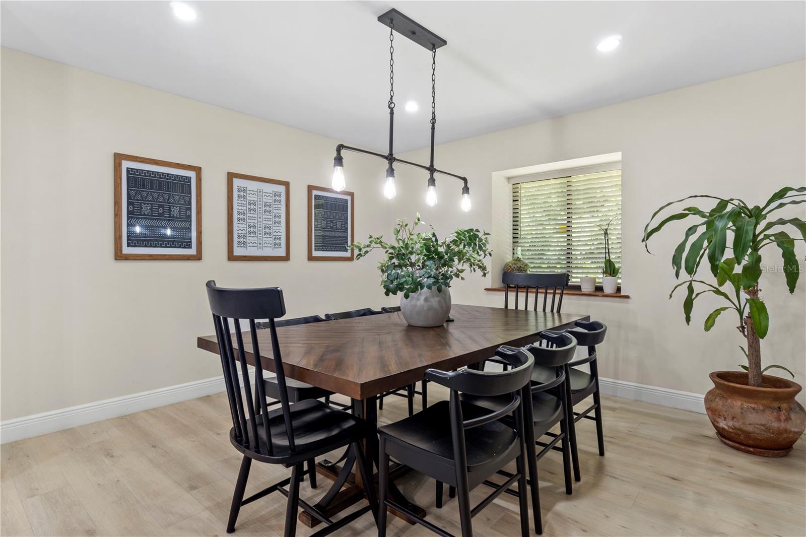 Image 6 of 20 For 3971 23rd Avenue