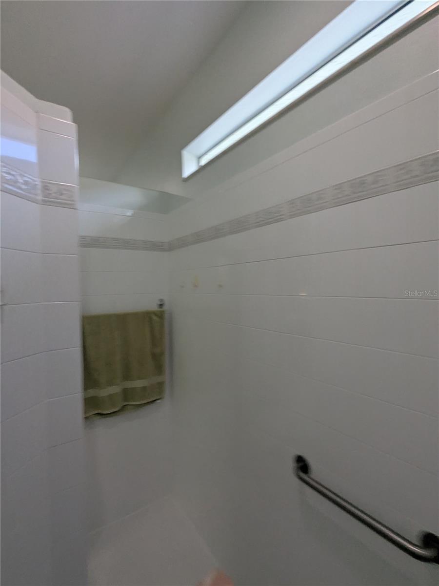 Image 35 of 100 For 15771 16th Terrace
