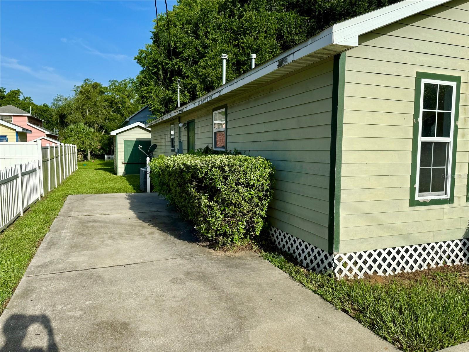 Image 20 of 23 For 280 9th Avenue