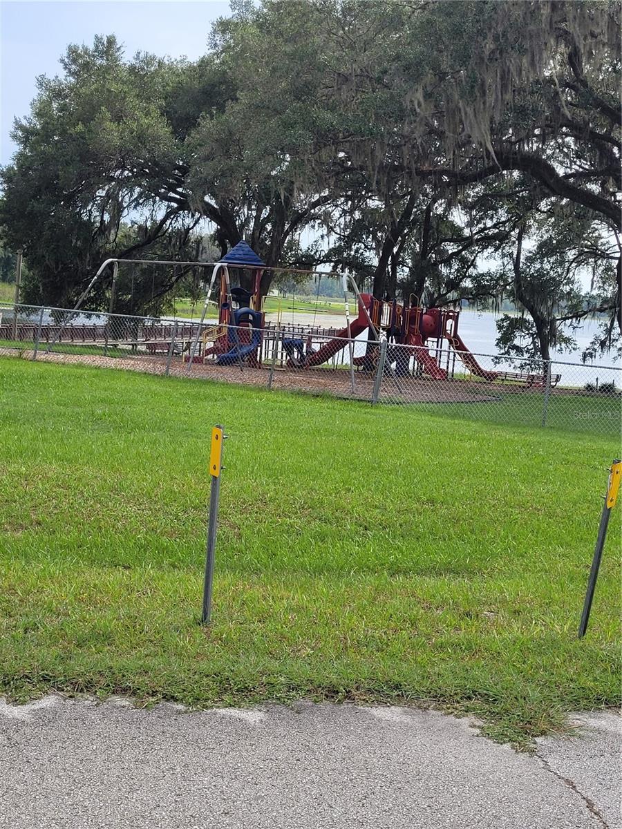 Image 16 of 24 For Lot 3 129 Court