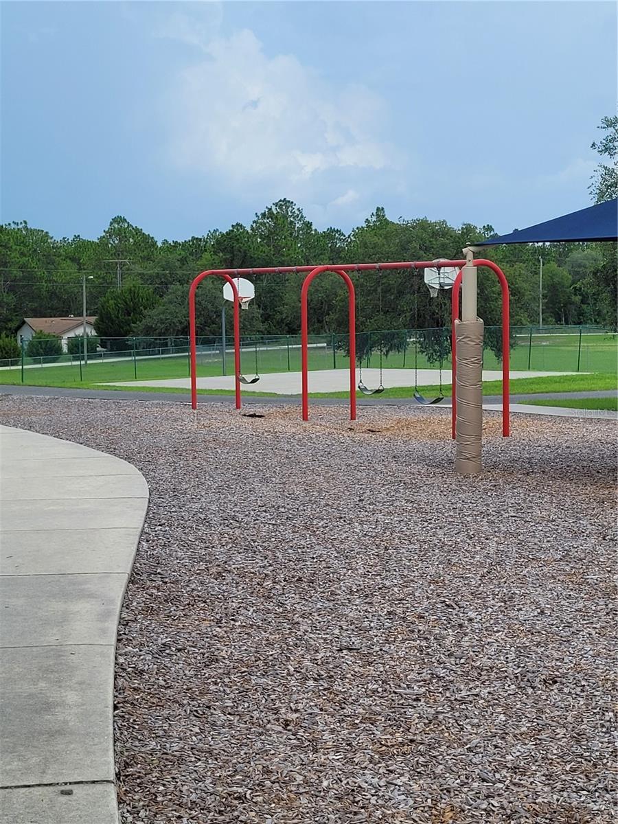 Image 6 of 24 For Lot 3 129 Court