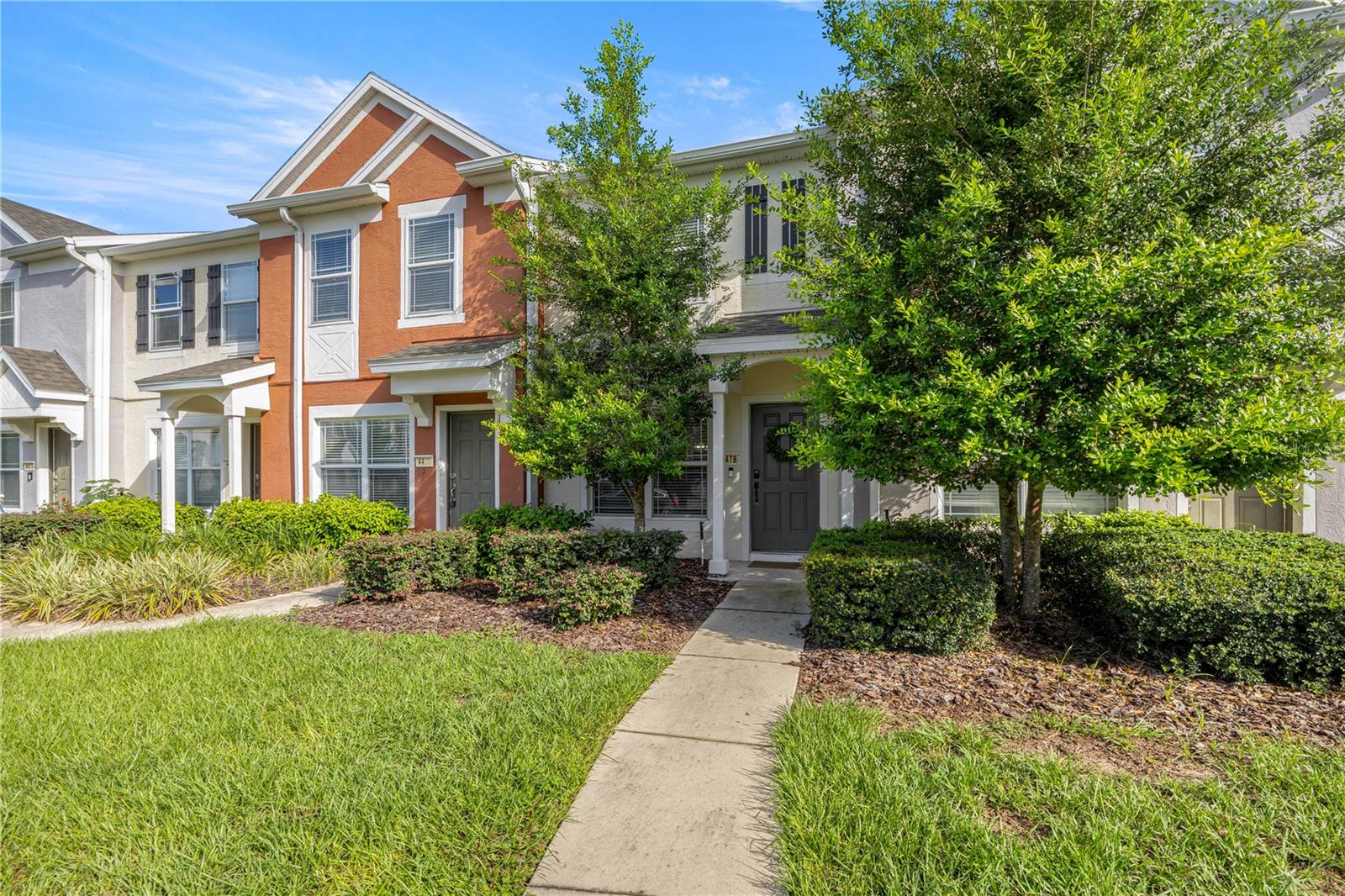 Listing photo id 0 for 4478 49th Avenue