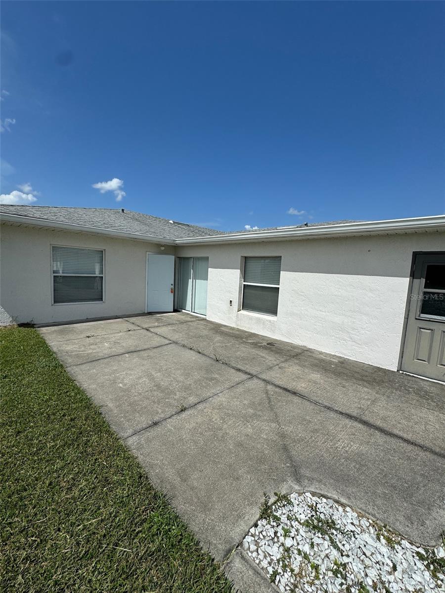Listing Details for 3035-3035 Walnut Court, LEESBURG, FL 34748