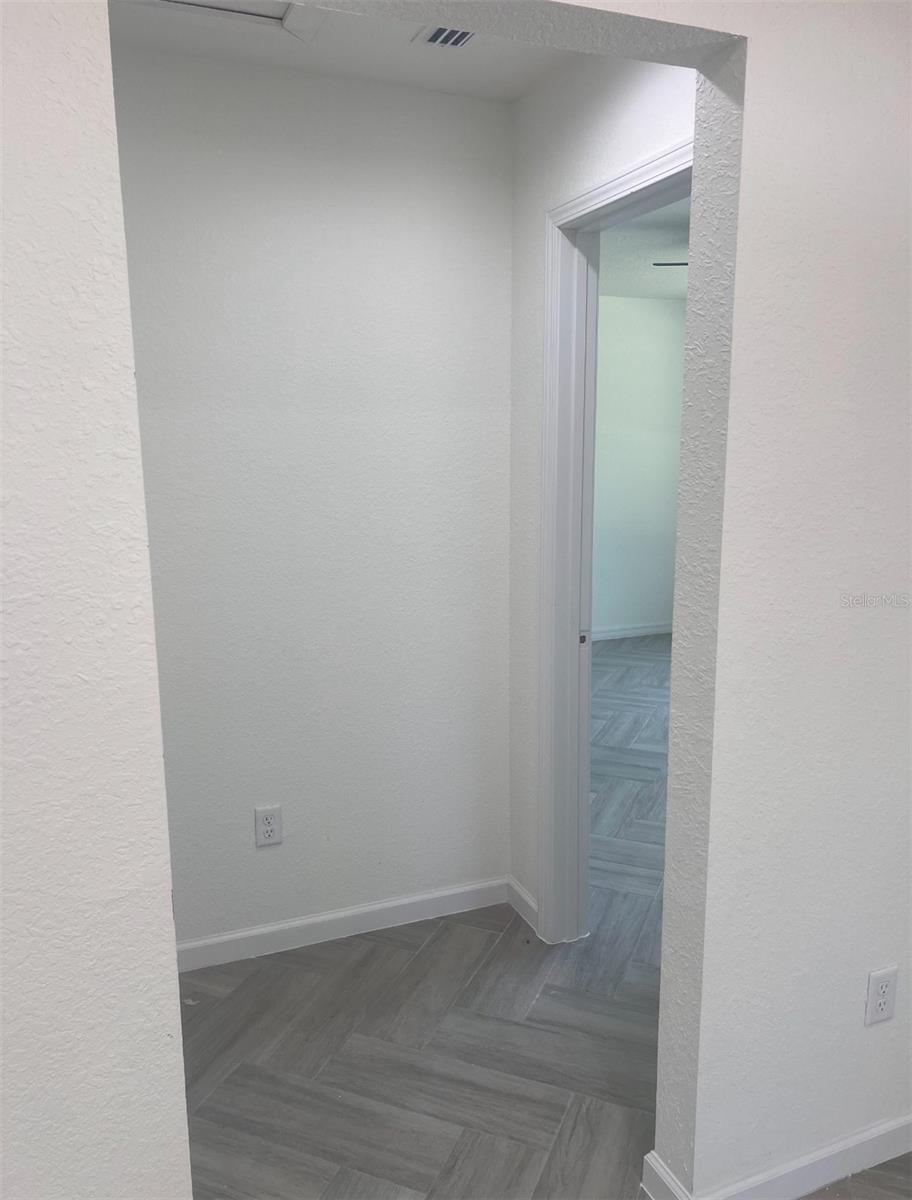 Image 11 of 26 For 4275 130 Place