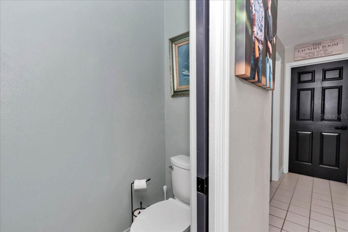 Image 35 of 61 For 1087 Solan Terrace