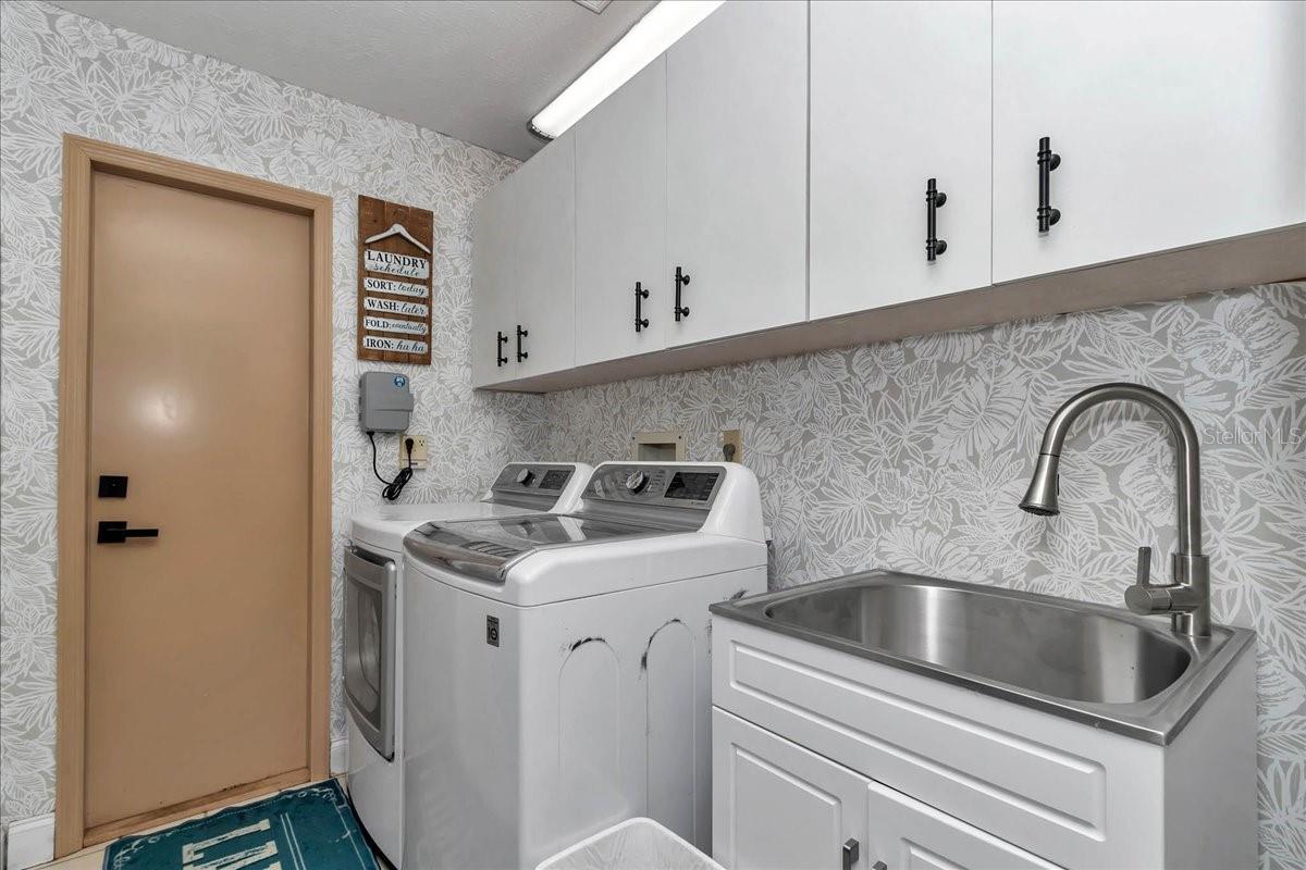 Image 45 of 61 For 1087 Solan Terrace
