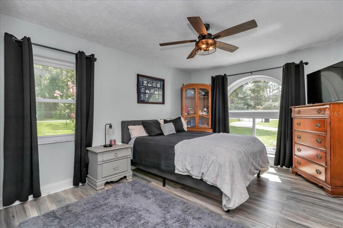 Image 48 of 61 For 1087 Solan Terrace